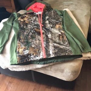 Realtree Northcrest Zip up Light Jacket